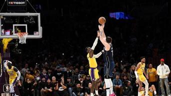 Luka Doncic'ten Lakers karşısında triple-double
