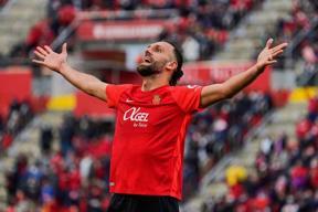 Rekorun adı: "Vedat Muriqi"