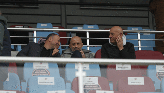 Jübile yapan Cüneyt Çakır, Trabzon'da hakem izledi