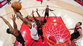 Bulls ve Thunder, play-in’lerde son maçlara kaldı 