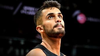 Utah Jazz, Ömer Faruk Yurtseven'i kadrosuna kattı