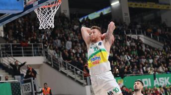 Chicago Bulls, Onuralp Bitim transferini resmen açıkladı