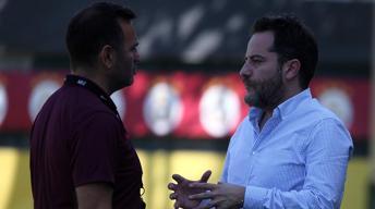 Galatasaray, transferde eksik bölgeler için hedeflerini belirledi! Teknik ekibin gözü iki yıldız isimde...