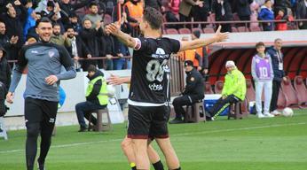 Elazığspor evinde kral!