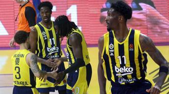 (ÖZET) Fenerbahçe Beko - ALBA Berlin maç sonucu: 103-68 | Nigel Hayes-Davis'in rekor gecesi!