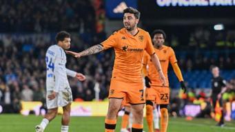 Hull City, Leeds United karşısında son dakikalarda yıkıldı!