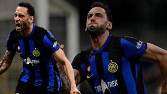 Inter'de Hakan Çalhanoğlu şov! 4 dakikada 2 gol...