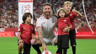 Menajeri Sergio Ramos'u herkese öneriyor: 4 kulüp daha...