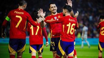 (ÖZET) İspanya 3 puanı 3 golle aldı! İspanya-Sırbistan maçı sonucu: 3-0 