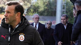 Galatasaray'da transfer bitmez! Pazarlıklar hız kazandı...