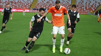 Adanaspor - Manisa FK maç sonucu: 2-1