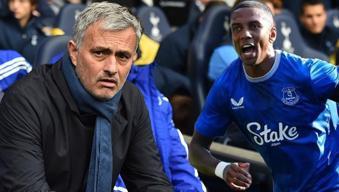 Sinir krizi geçiren Ashley Young, 11 yıl sonra Jose Mourinho'ya nazire yaptı!