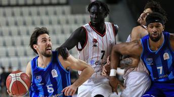 Manisa Basket - Türk Telekom maç sonucu: 87-89