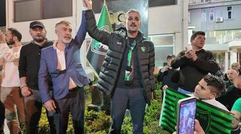 Denizlispor'da Başkan Erhan Ergil açlık grevini sonlandırdı