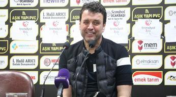 Cihat Arslan futbolcularını yüreklendirdi