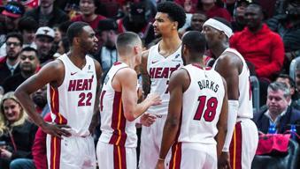 Miami Heat, Chicago Bulls'u devirdi