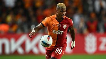 Lemina paylaştı... Galatasaray soyunma odasında kupa coşkusu!