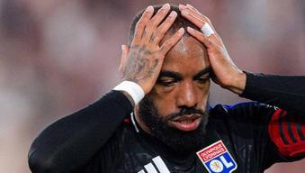 Lyon'da bir dönem sona eriyor: Lacazette ayrılıyor