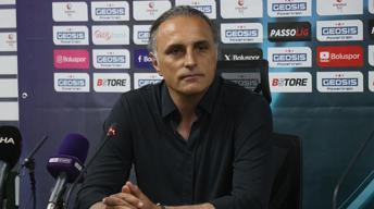 Bandırmaspor Teknik Direktörü Mustafa Gürsel: Sadece yarı finalde bir avantaj sağladık
