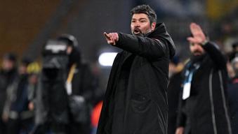Erzurumspor'da Hakan Kutlu ayrıldı