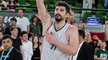 Galatasaray, Muhsin Yaşar'ı kadrosuna kattı