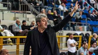 Karşıyaka'da başantrenörlüğe Faruk Beşok getirildi