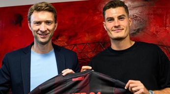 Patrick Shick imzayı attı! Beşiktaş peşindeydi