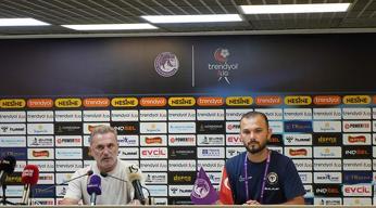 Tahsin Tam 3 puan dolayı sevinçli