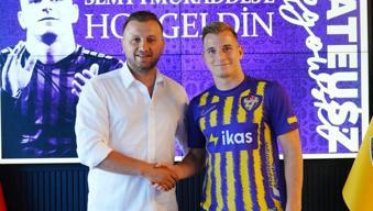 Eyüpspor'dan bir transfer daha! Polonyalı futbolcu imzayı attı