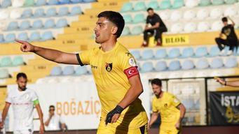 Sarı Boğalar lideri devirdi! İstanbulspor - Çorum FK maç sonucu 3-1