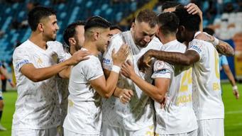Erzurum 3 puanı 3 golle aldı... Adana Demirspor - Erzurumspor FK maç sonucu 0-3