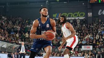 Anadolu Efes deplasmanda farklı kazandı