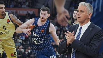 Unutulmaz son, müthiş geri dönüş! Anadolu Efes - Barcelona maç sonucu 74-73