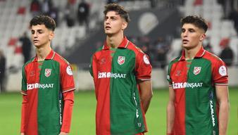 Karşıyaka'nın parlayan yıldızı Adem Yeşilyurt!