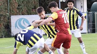 U19 derbisinde kazanan Fenerbahçe! Fenerbahçe U19 - Galatasaray U19 maçı sonucu: 2-1