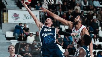 Malachi Flynn 2. yarıda coştu, Bahçeşehir Koleji Manisa'da geriden gelip kazandı (Maç sonucu 70-77)