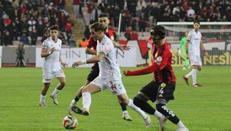 Karşıyaka pes etmeyecek