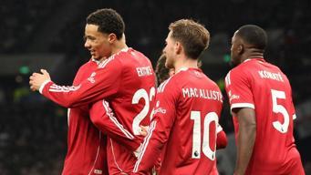 Tottenham tepetaklak, Liverpool seriye bağladı... Tottenham Hotspur - Liverpool maç sonucu 1-2