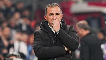 Rizespor Teknik Direktörü Recep Uçar: '1 puanla dönebilirdik'