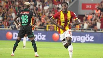 Göztepe'de gençler dikkat çekti