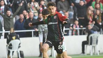 Karşıyaka Adem Yeşilyurt'un bonservis bedelini belirledi! Trabzonspor masaya oturacak