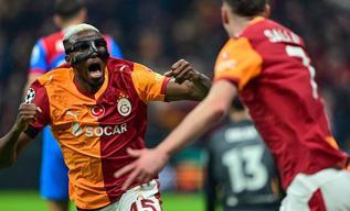 Victor Osimhen geri döndü