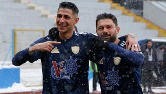 Erzurum FK, Sarıyer'i rahat geçti