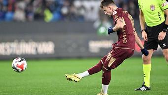 Ernest Muçi yine yaptı! Bu goller imza golleri haline geldi