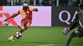Osimhen Torino'yu susturdu! Galatasaray tarihine geçecek gol...