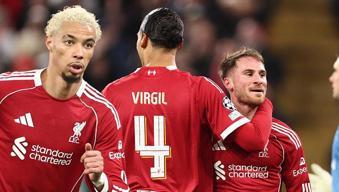 (ÖZET) Hugo Ekitike şov yaptı! Liverpool evinde 5 golle kazandı | Liverpool - West Ham United maç sonucu: 5-2