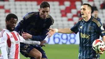 (ÖZET) Fenerbahçe sonunu getiremedi! Şampiyonluk yarışında yara aldı | Antalyaspor - Fenerbahçe maç sonucu: 2-2