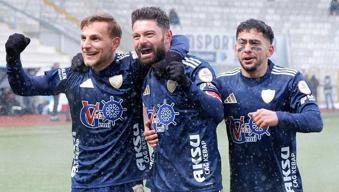 Erzurumspor FK'dan Manisa FK'ya tarihi fark