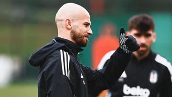 Cerny'ye büyük destek! Instagram hesabını kapattı, hayata küstü...