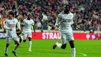 Mouandilmadji, Avrupa'da gol krallığına koşuyor